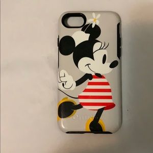 iPhone 8 Disney Otterbox case